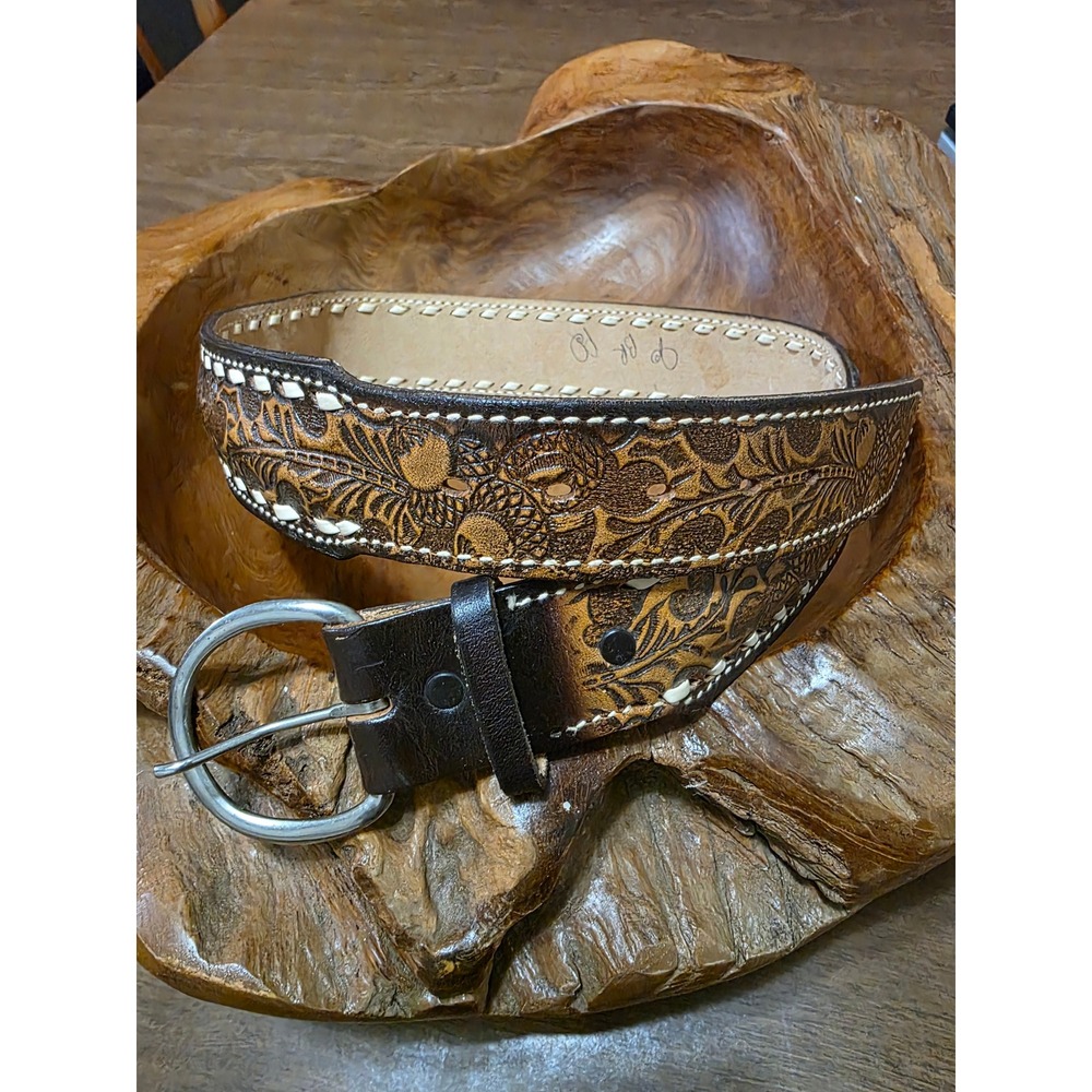 Wilson Leather Goods Tooled Floral Leather Belt Brown Whipstitch Size 30 JO